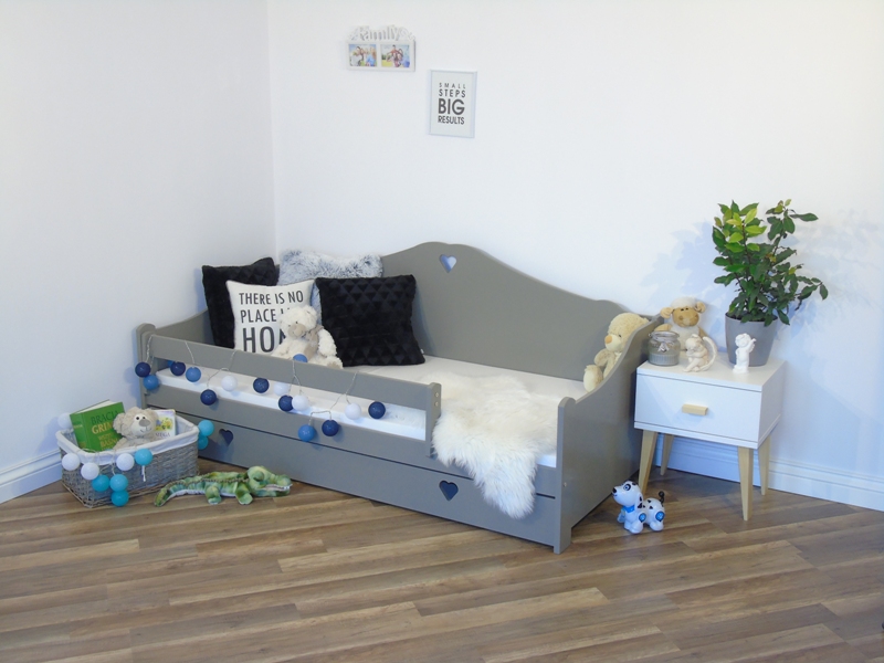 Łóżko z drewna dla dziecka HANIA szara, materac, szuflada na pościel
